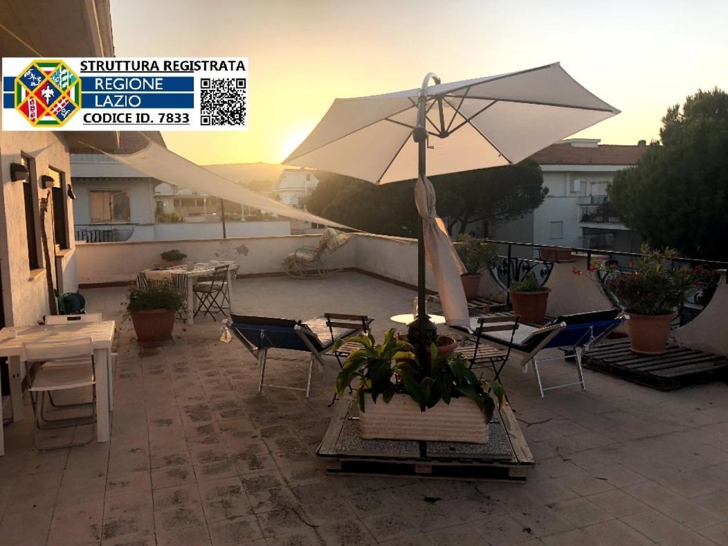 Attico Terramare - Beach & Maxi Terrace & Electricbbq Santa Marinella Eksteriør billede
